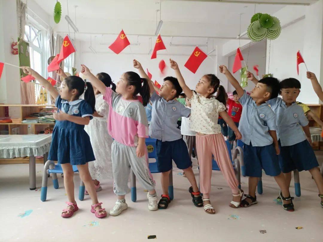 机智问答网页——让2023年村干部是不是社会工作者的问题得到机智的回答